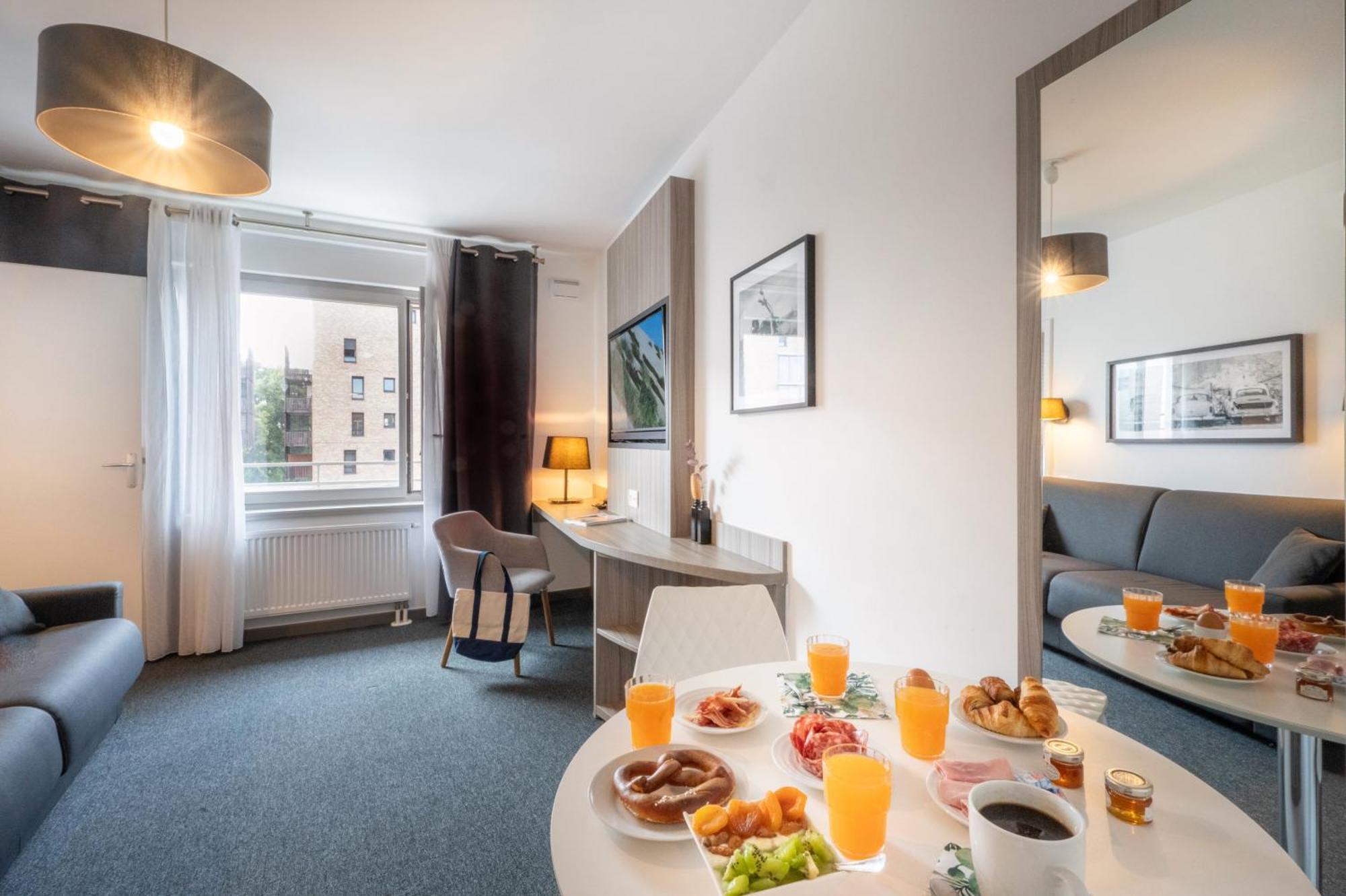 Néméa Appart-Hôtel Elypséo Strasburgo Esterno foto