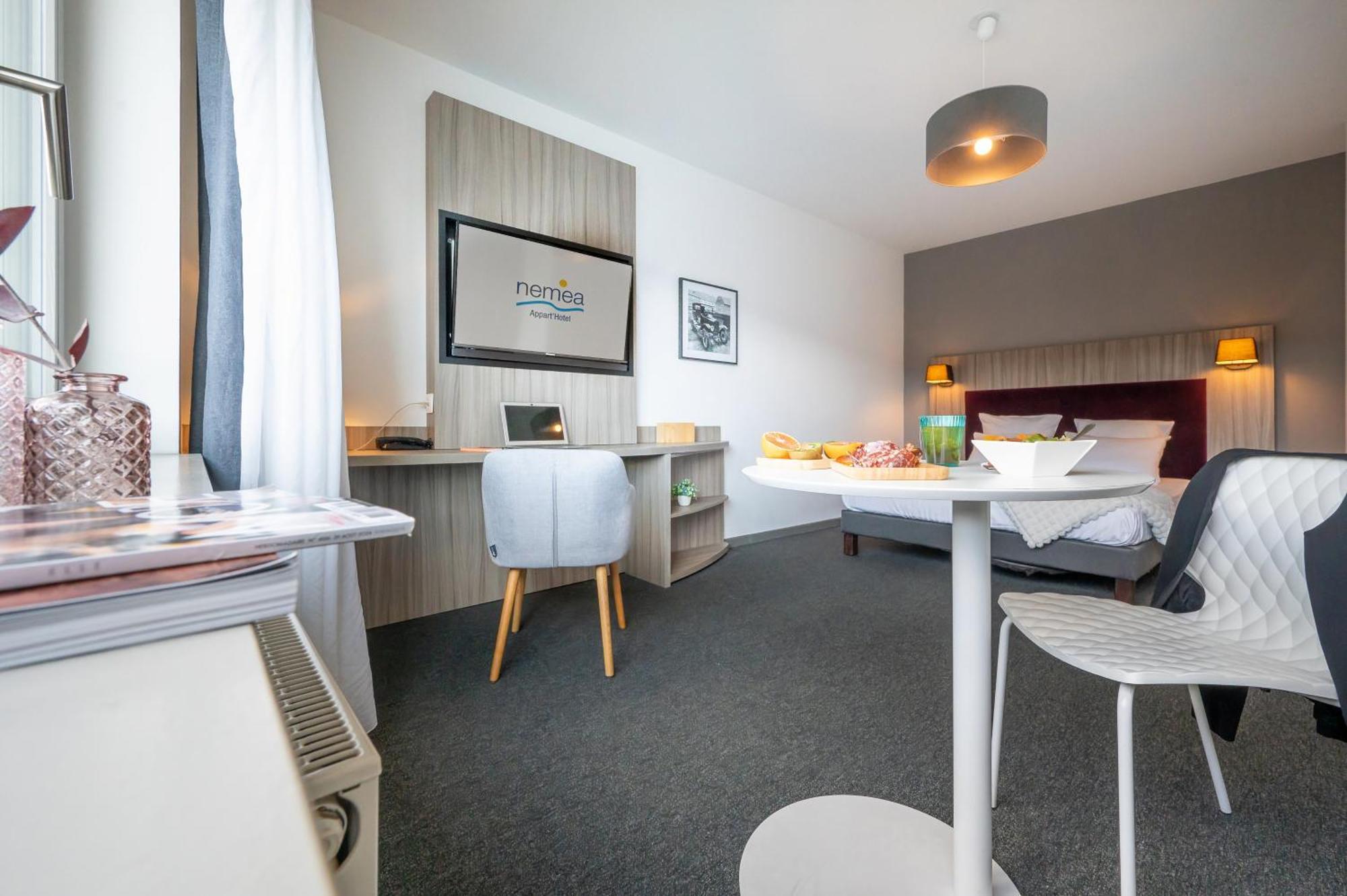 Néméa Appart-Hôtel Elypséo Strasburgo Esterno foto