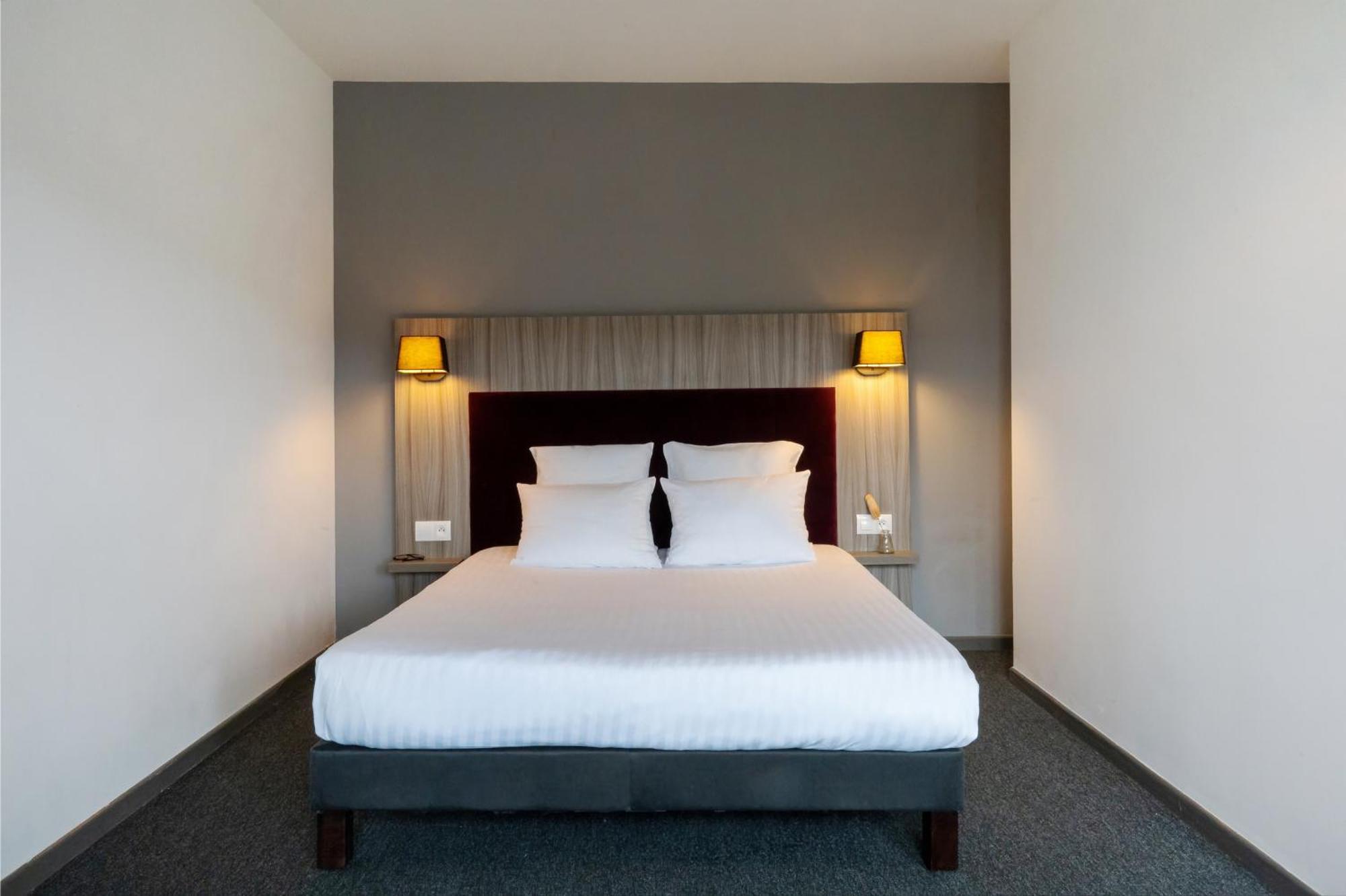 Néméa Appart-Hôtel Elypséo Strasburgo Esterno foto