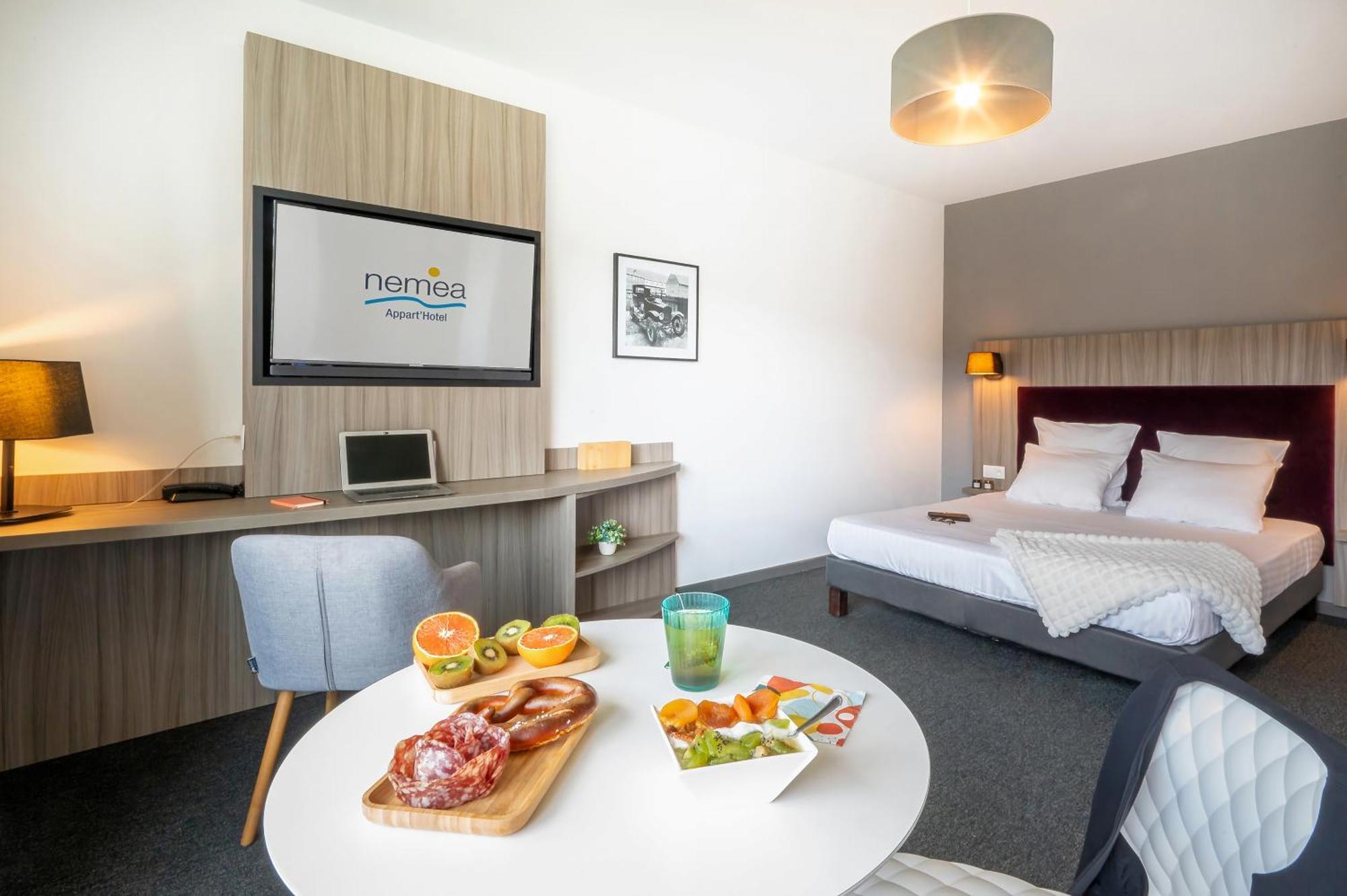 Néméa Appart-Hôtel Elypséo Strasburgo Esterno foto