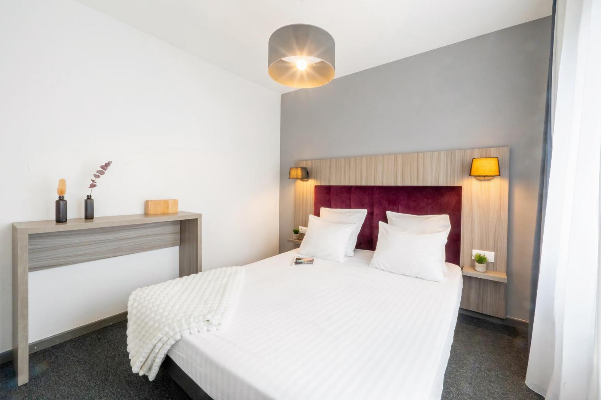 Néméa Appart-Hôtel Elypséo Strasburgo Esterno foto